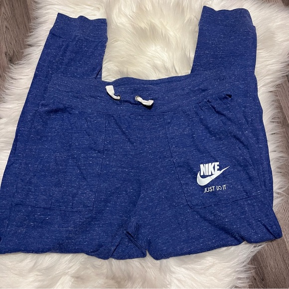 Nike joggers - Picture 2 of 5